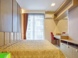 2 Schlafzimmer Wohnung zu vermieten im Fernwood Residence, Phra Khanong Nuea