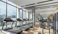 Fotos 3 of the Fitnessstudio at Oakwood Suites Bangkok