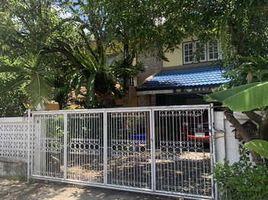 3 Bedroom Villa for sale at Sutchit Niwet , Samae Dam, Bang Khun Thian
