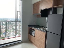 1 Schlafzimmer Wohnung zu vermieten im Brix Condominium Charan 64, Bang Yi Khan, Bang Phlat