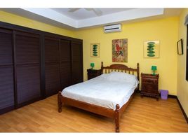 4 Bedroom House for sale at Manuel Antonio, Aguirre