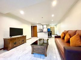 2 Bedroom Apartment for sale at Baan Sukhumvit 36, Khlong Tan