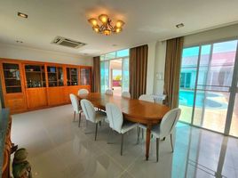 5 Bedroom House for sale at Chokchai Village 4, Nong Prue