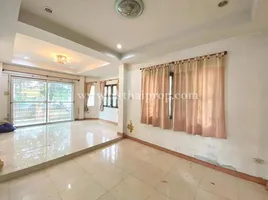 3 Bedroom House for sale in Mueang Nonthaburi Nonthaburi, Bang Rak Noi, Mueang Nonthaburi, Nonthaburi, Thailand