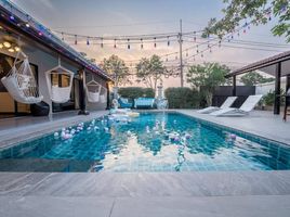 3 спален Вилла в аренду в The Lakes Pool Villa, Pong