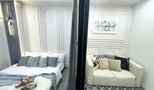 Studio Condo for sale in Sam Sen Nok, Bangkok Ratchada Prestige
