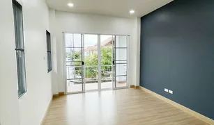 3 Bedrooms House for sale in Ton Pao, Chiang Mai Baan Siriporn Borsang