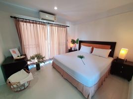 1 Schlafzimmer Wohnung zu vermieten im Baan Saran Nuch, Phra Khanong Nuea