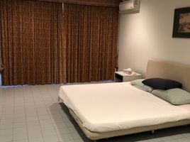 1 Schlafzimmer Wohnung zu vermieten im Kap Condo, Chak Phong