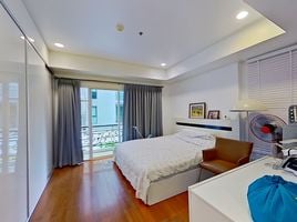 3 Bedroom Apartment for sale at La Vie En Rose Place, Khlong Tan