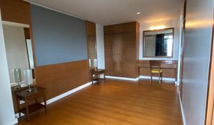 1 Bedroom Condo for sale in Phra Khanong, Bangkok The Roof Garden Onnut