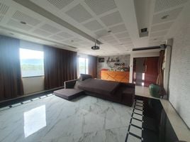 4 спален Здания целиком for sale in Ban Suan, Mueang Chon Buri, Ban Suan