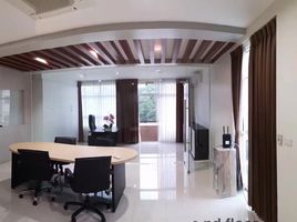 2,935 Sqft Office for sale at Ratchadakarn, Sam Sen Nok