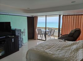 2 Schlafzimmer Wohnung zu verkaufen im Sunshine Beach Condotel, Na Chom Thian, Sattahip, Chon Buri