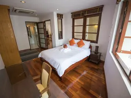 4 Bedroom Villa for sale in Watthana, Bangkok, Khlong Tan Nuea, Watthana