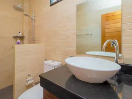 3 Bedroom Villa for sale in Rawai, Phuket Town, Rawai