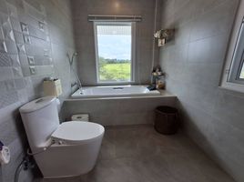 4 Schlafzimmer Villa zu verkaufen im Amity Lakes, Thap Tai, Hua Hin