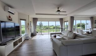 4 Bedrooms House for sale in Thap Tai, Hua Hin Amity Lakes