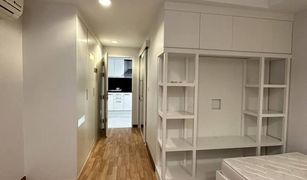 2 Bedrooms Condo for sale in Din Daeng, Bangkok The Kris Extra 7