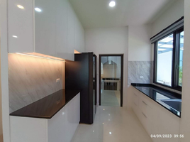 บ้านเดี่ยว 4 ห้องนอน ให้เช่า ในโครงการ เดอะ ซิตี้ บางนา กม.7, บางแก้ว