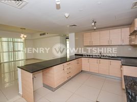 2 Bedroom Apartment for sale at Tala 1, Queue Point