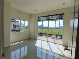 3 Bedroom Villa for sale at Baan Tanawadee, Buak Khang, San Kamphaeng