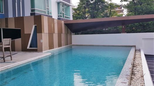 Photos 1 of the Communal Pool at The Crest Sukhumvit 49