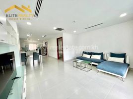 2 Schlafzimmer Appartement zu vermieten im 2 Bedrooms Service Apartment In BKK1, Tuol Tumpung Ti Pir, Chamkar Mon