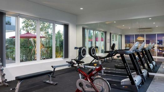 Fotos 1 of the Fitnessstudio at Hillside Hamlet 7