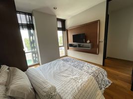 2 Bedroom Apartment for rent at The Tempo Ruamrudee, Lumphini