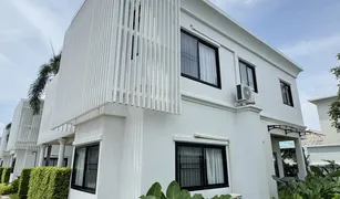 普吉 晟泰雷 Bee Villa Wellness Resort Phuket 3 卧室 别墅 售 
