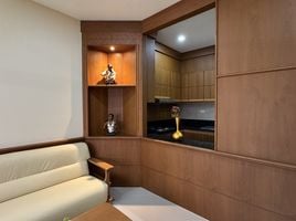 1 Schlafzimmer Wohnung zu verkaufen im The Whitehouse Condotel, Nong Prue