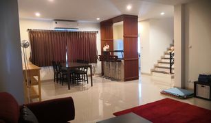 3 Bedrooms House for sale in Lat Sawai, Pathum Thani Vista Ville C