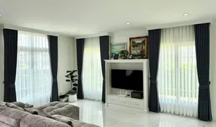 4 Bedrooms House for sale in Bang Kaeo, Samut Prakan Grandio Bangna Km.5