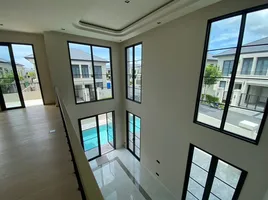 4 Bedroom Villa for sale at Patta Arcade , Nong Pla Lai, Pattaya