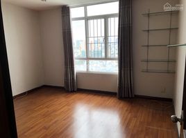 3 Schlafzimmer Wohnung zu vermieten im Khu căn hộ Chánh Hưng - Giai Việt, Ward 5