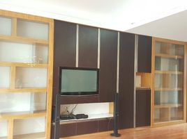 2 Bedroom Condo for rent at Domus, Khlong Toei