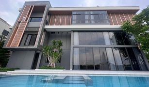 5 Bedrooms House for sale in Racha Thewa, Samut Prakan Lake Legend Bangna - Suvarnabhumi