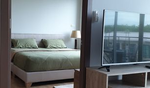 1 Bedroom Condo for sale in Surasak, Pattaya Greenlake Condo Sriracha