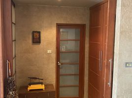 1 спален Квартира на продажу в Sukhumvit Suite, Khlong Toei Nuea