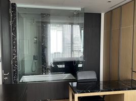 1 Bedroom Condo for rent at BEATNIQ Sukhumvit 32, Khlong Tan