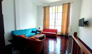 3 Bedrooms Townhouse for sale in Suan Luang, Bangkok Baan Klang Muang Rama 9 - Srinakarin