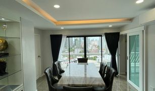 3 chambres Penthouse a vendre à Khlong Toei Nuea, Bangkok Ruamjai Heights