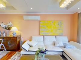 2 Bedroom Apartment for sale at Baan Siri Sukhumvit 13, Khlong Toei Nuea