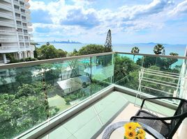 Studio Condo for sale at Wongamat Tower, Na Kluea, Pattaya