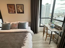 2 Schlafzimmer Wohnung zu vermieten im XT Huaikhwang, Din Daeng, Din Daeng