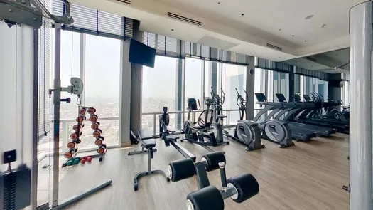 图片 4 of the Communal Gym at Centric Sea