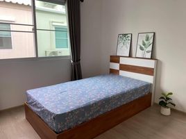 3 Schlafzimmer Reihenhaus zu vermieten im Indy 4 Bangna km.7, Bang Kaeo, Bang Phli
