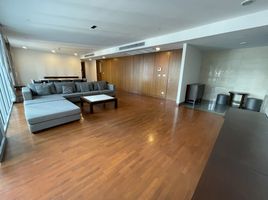3 Bedroom Apartment for rent at Chodtayakorn, Khlong Toei Nuea