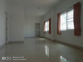 3 Bedroom Townhouse for rent at Baan Burapa Land Sriracha, Surasak